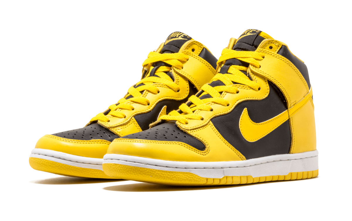 nike dunk high goldenrod